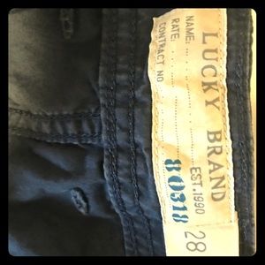 Men’s lucky brand shorts size 28